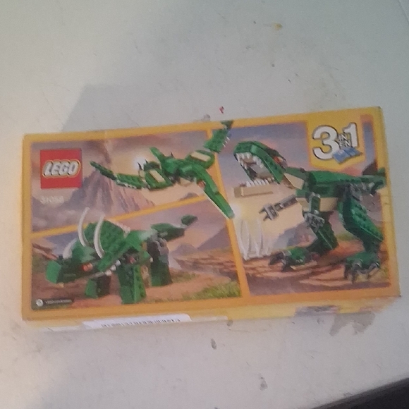 NIB! LEGO Creator 3-in-1 Mighty Dinosaurs Model Building Set 31058 - Picture 2 of 4